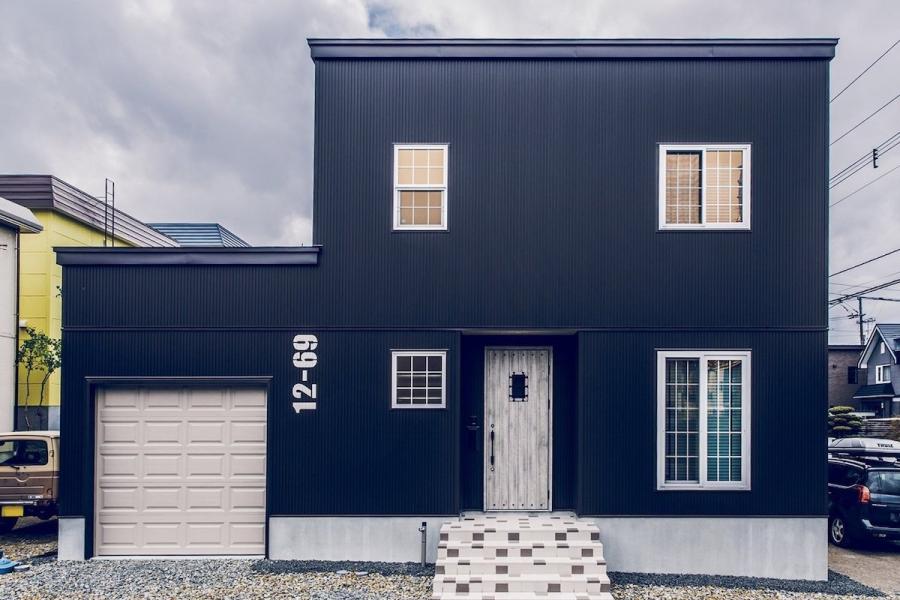 ガレージの掃除方法を解説！便利な掃除用具もご紹介