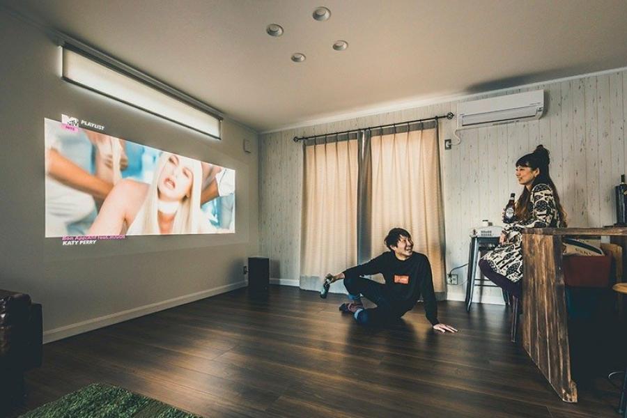 宅飲みのおすすめグッズを紹介！ガレージでお酒を楽しむ工夫も紹介