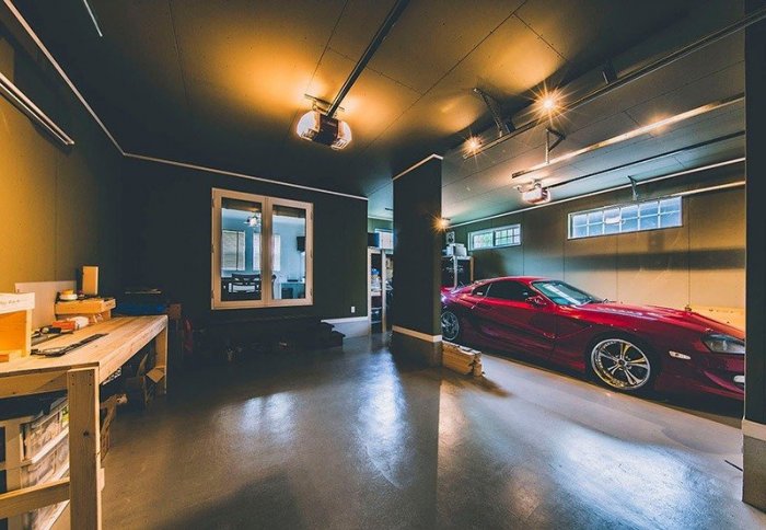車好き、キャンプ好きのご夫婦が作るダブルガレージの家。