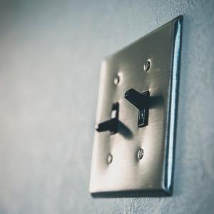 アメカジ工務店の仕様：タンブラスイッチ