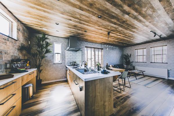 アメカジ工務店の仕様：